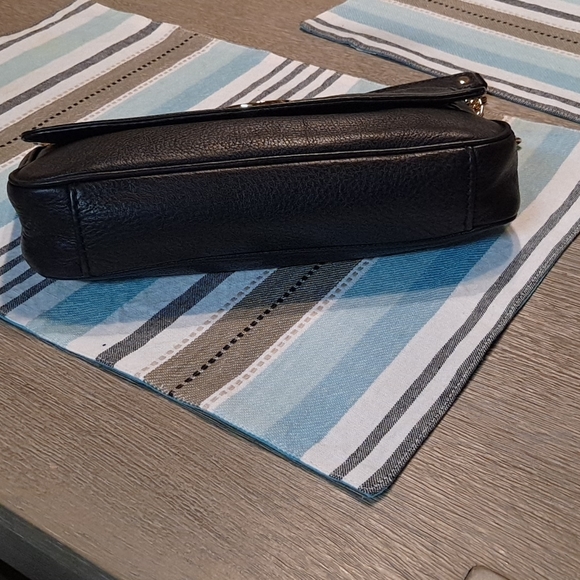 MICHEAL KORS HAND/SHOULD BAG - Picture 3 of 7